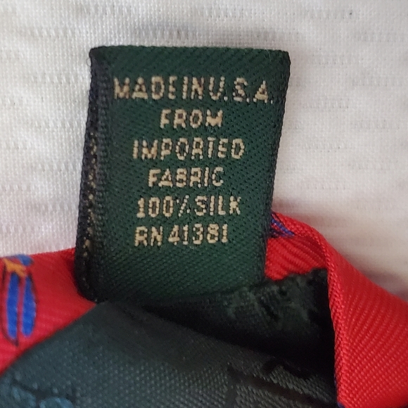 Lauren Ralph Lauren Silk Tie Red Kakadu Print - Picture 8 of 9